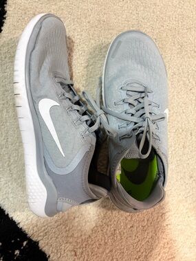 Nike free runs